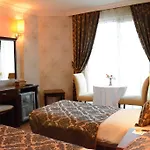 Hotel Club Rose Bay 3*