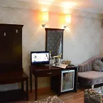 Hotel Club Rose Bay
