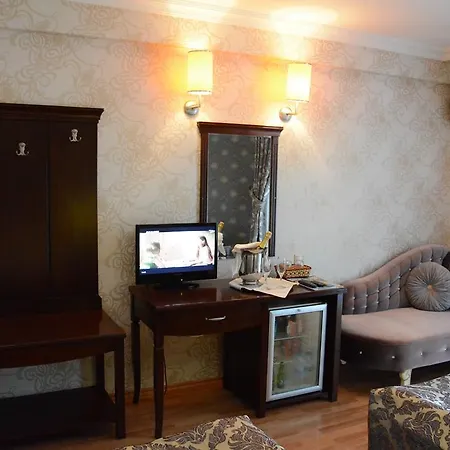 Hotel Club Rose Bay