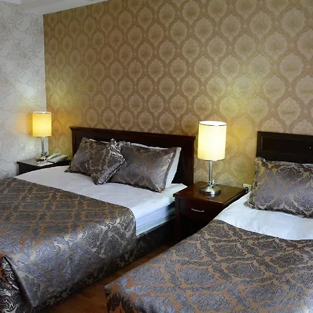 Hotel Club Rose Bay 3*