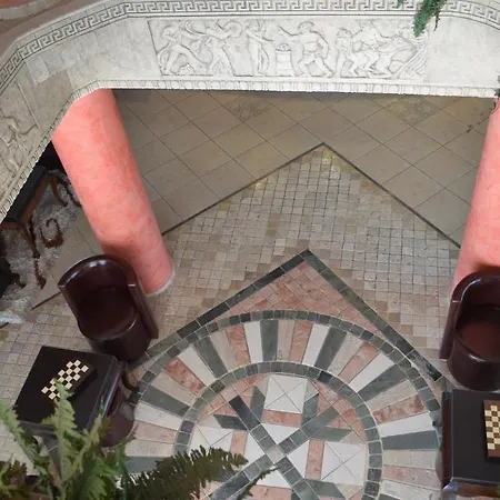 Отель Club Rose Bay