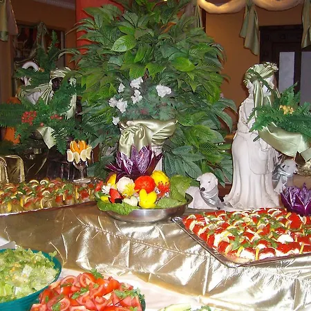 Отель Club Rose Bay Фоча