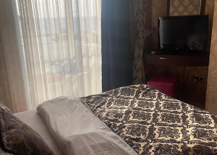 Отель Club Rose Bay