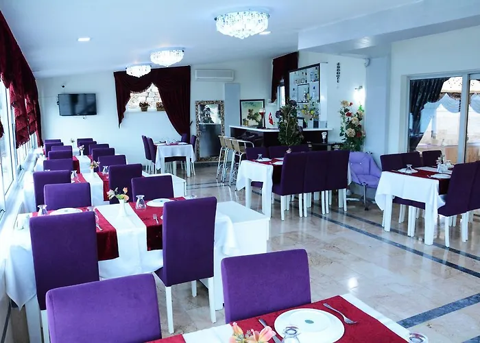 Club Rose Bay Отель 3*
