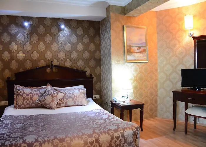 Club Rose Bay Отель Фоча