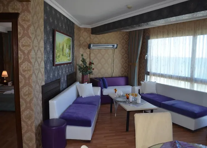 Club Rose Bay Отель