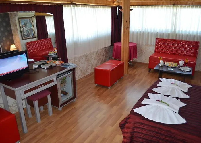 Club Rose Bay Отель 3*