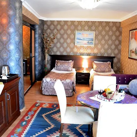 Club Rose Bay Otel Foça