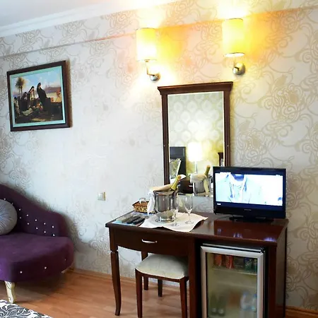 Hotel Club Rose Bay