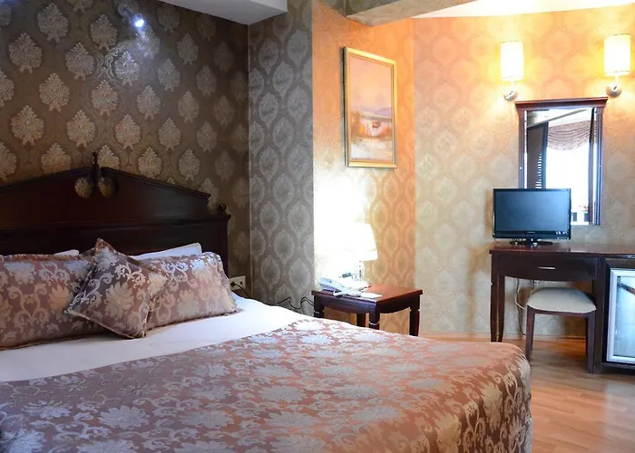 Отель Club Rose Bay