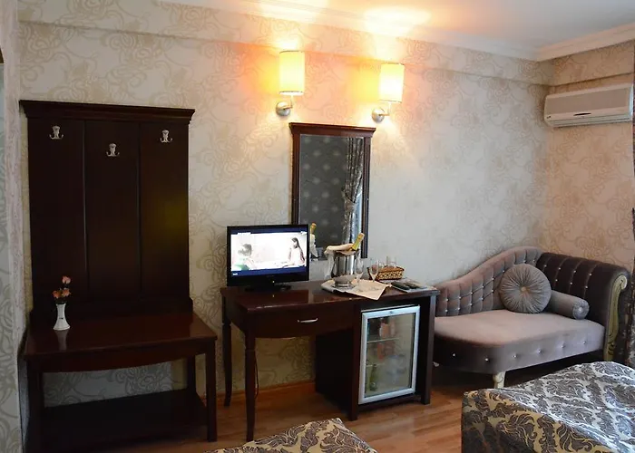Отель Club Rose Bay