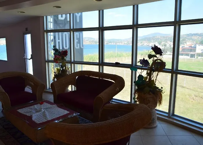 Club Rose Bay Hotel Foça